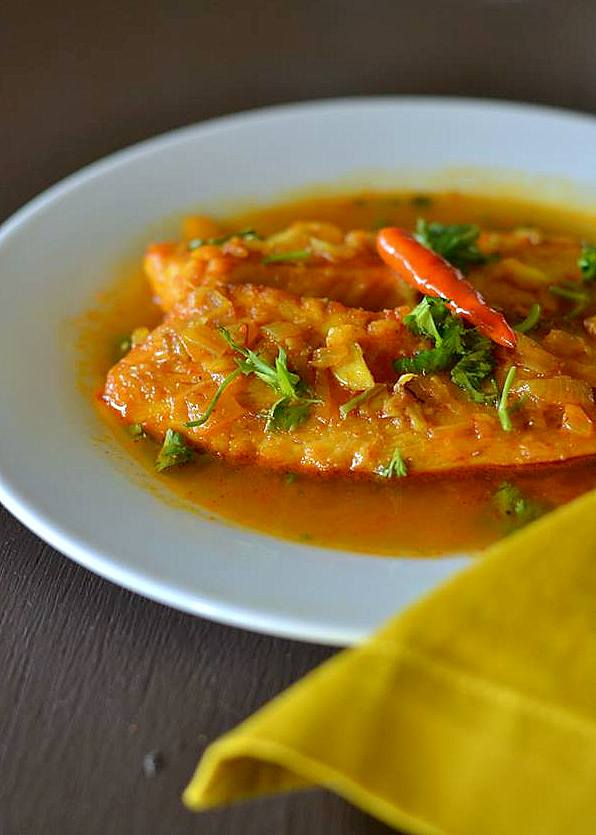 Mix and Stir Methi Machi ( Fish Curry flavored with Dry Fenugreek seeds )